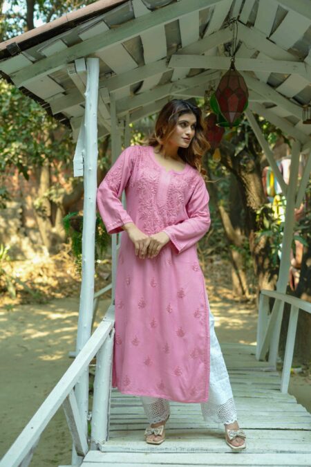 Chikankari Modal Dobby Kurta