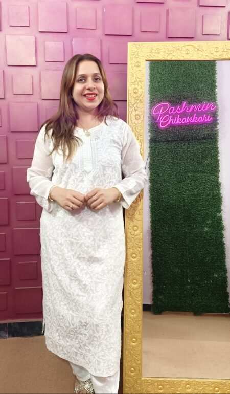 White Chikankari Kota Kurta With Resham Dhaga Embroidery